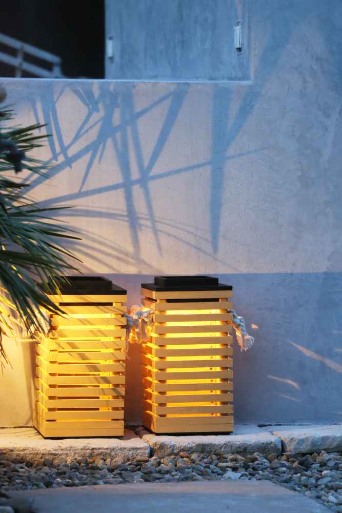 DIY: Upcyklovaná lampička ze solárního lampionu návod